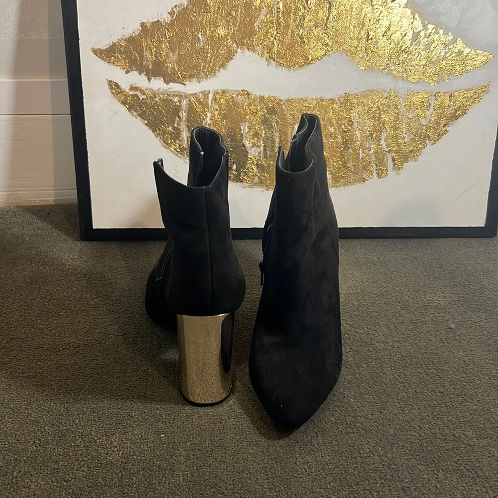 Gold heel detail suede booties